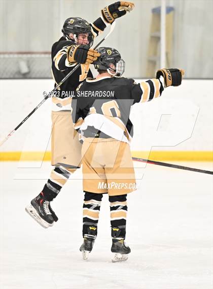 Thumbnail 3 in Regis Jesuit vs. Monarch (CHSAA 5A Quarterfinals) photogallery.