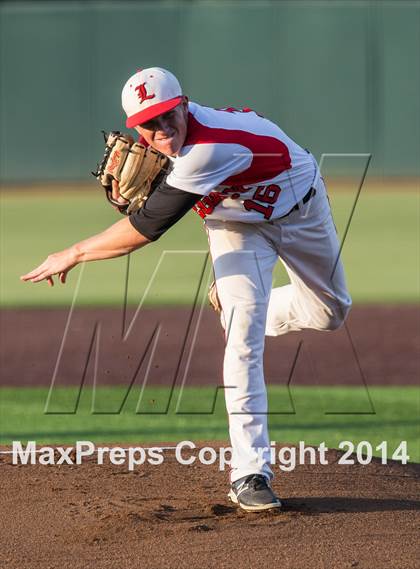 Thumbnail 3 in Mansfield Legacy vs. Prosper (UIL 4A Regional Semifinal Playoff) photogallery.