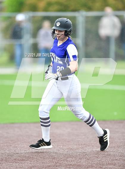 Thumbnail 2 in Jacksboro vs Comanche (UIL 3A Bi-District) photogallery.