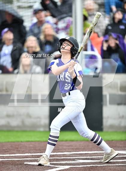 Thumbnail 1 in Jacksboro vs Comanche (UIL 3A Bi-District) photogallery.