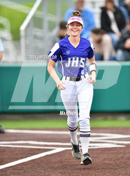 Thumbnail 1 in Jacksboro vs Comanche (UIL 3A Bi-District) photogallery.