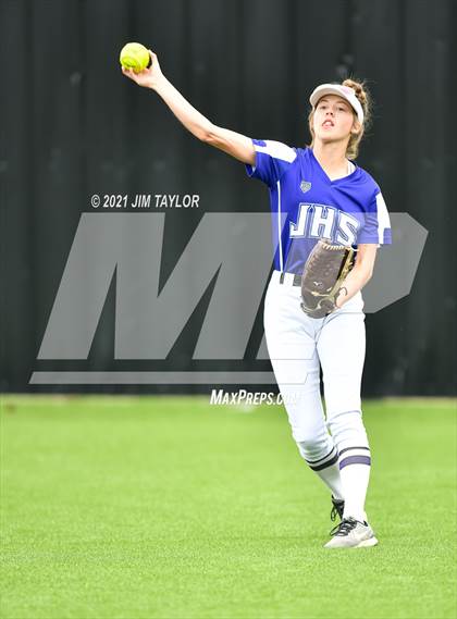 Thumbnail 1 in Jacksboro vs Comanche (UIL 3A Bi-District) photogallery.