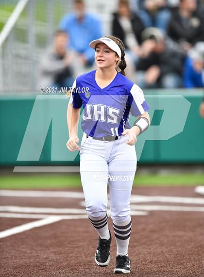 Thumbnail 3 in Jacksboro vs Comanche (UIL 3A Bi-District) photogallery.