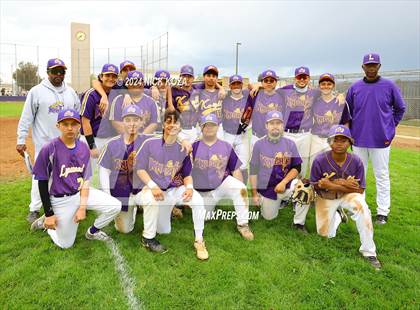 Thumbnail 3 in Firebaugh vs. Lynwood photogallery.