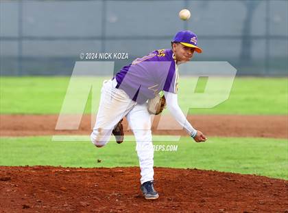 Thumbnail 2 in Firebaugh vs. Lynwood photogallery.