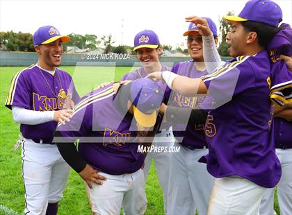 Thumbnail 2 in Firebaugh vs. Lynwood photogallery.