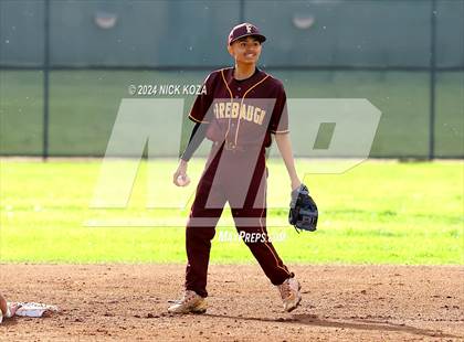 Thumbnail 1 in Firebaugh vs. Lynwood photogallery.
