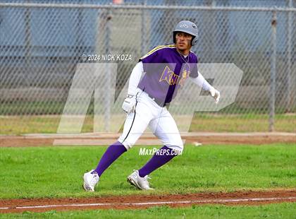 Thumbnail 3 in Firebaugh vs. Lynwood photogallery.