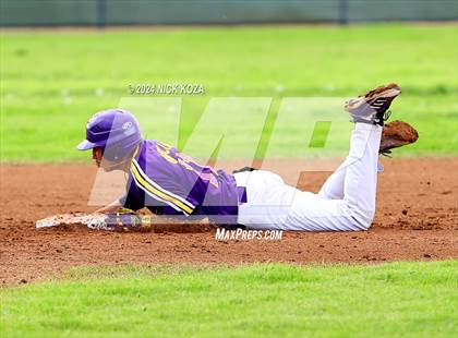 Thumbnail 3 in Firebaugh vs. Lynwood photogallery.