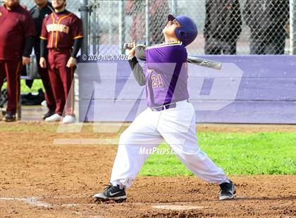 Thumbnail 1 in Firebaugh vs. Lynwood photogallery.