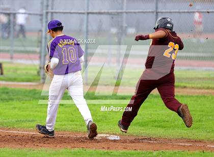 Thumbnail 3 in Firebaugh vs. Lynwood photogallery.