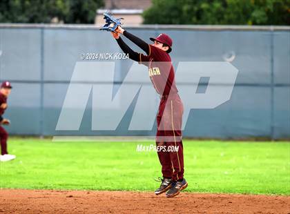 Thumbnail 2 in Firebaugh vs. Lynwood photogallery.