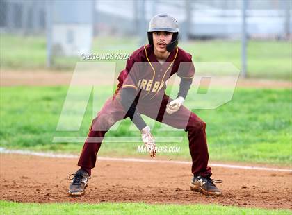 Thumbnail 2 in Firebaugh vs. Lynwood photogallery.