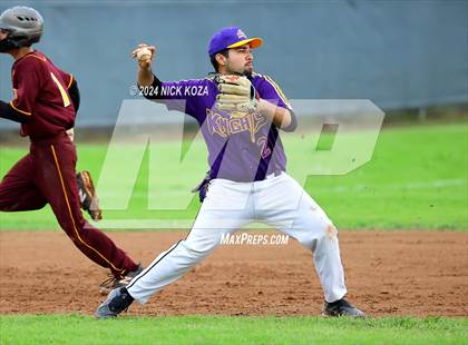Thumbnail 1 in Firebaugh vs. Lynwood photogallery.