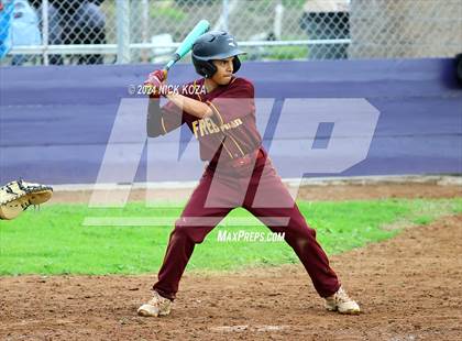 Thumbnail 2 in Firebaugh vs. Lynwood photogallery.