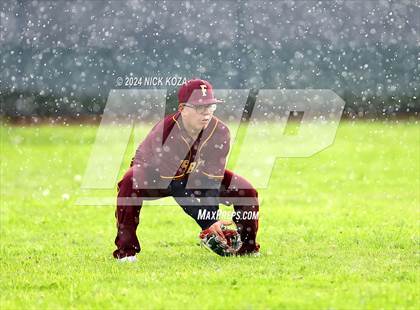 Thumbnail 3 in Firebaugh vs. Lynwood photogallery.
