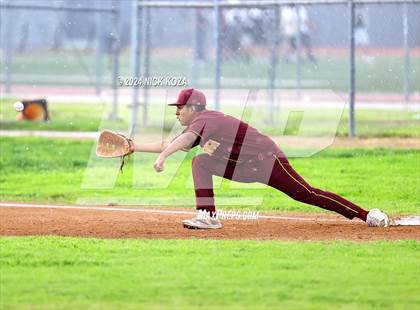 Thumbnail 3 in Firebaugh vs. Lynwood photogallery.