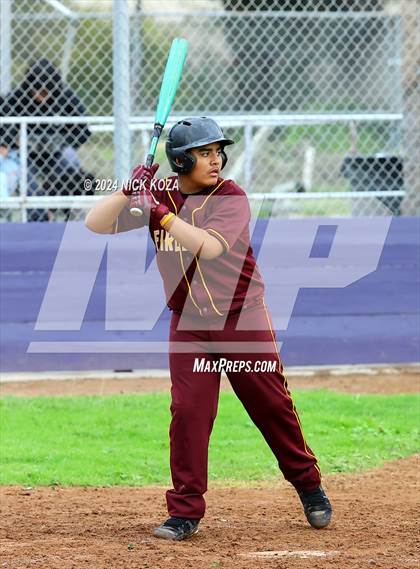 Thumbnail 1 in Firebaugh vs. Lynwood photogallery.