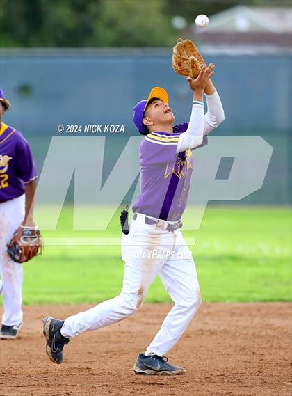 Thumbnail 2 in Firebaugh vs. Lynwood photogallery.