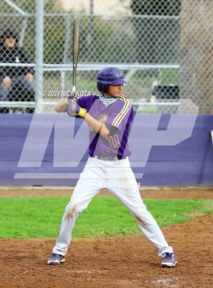 Thumbnail 3 in Firebaugh vs. Lynwood photogallery.