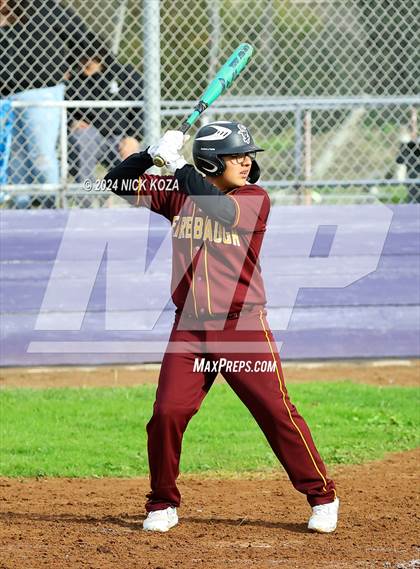 Thumbnail 3 in Firebaugh vs. Lynwood photogallery.