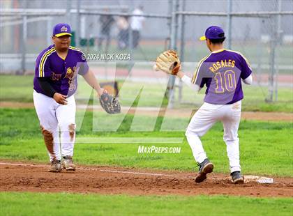 Thumbnail 2 in Firebaugh vs. Lynwood photogallery.