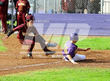 Thumbnail 3 in Firebaugh vs. Lynwood photogallery.