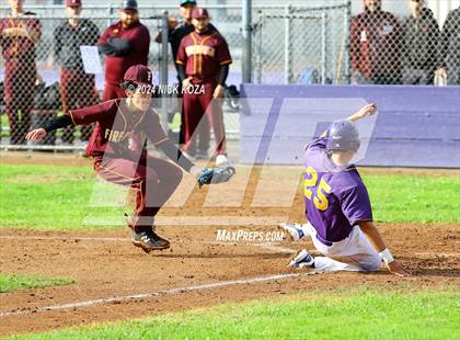 Thumbnail 2 in Firebaugh vs. Lynwood photogallery.