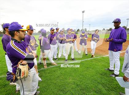 Thumbnail 1 in Firebaugh vs. Lynwood photogallery.