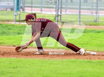 Thumbnail 1 in Firebaugh vs. Lynwood photogallery.
