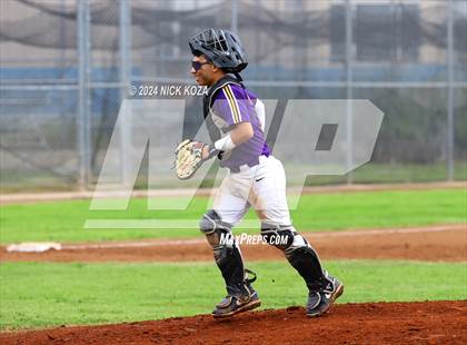 Thumbnail 1 in Firebaugh vs. Lynwood photogallery.