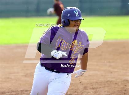 Thumbnail 3 in Firebaugh vs. Lynwood photogallery.