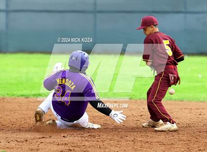 Thumbnail 1 in Firebaugh vs. Lynwood photogallery.