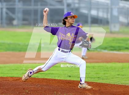Thumbnail 3 in Firebaugh vs. Lynwood photogallery.