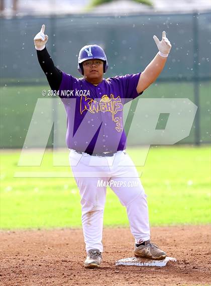 Thumbnail 2 in Firebaugh vs. Lynwood photogallery.