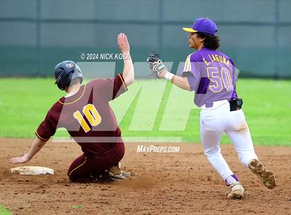 Thumbnail 2 in Firebaugh vs. Lynwood photogallery.
