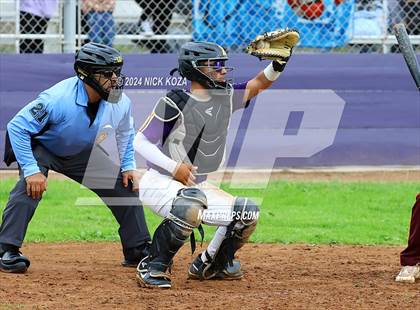 Thumbnail 1 in Firebaugh vs. Lynwood photogallery.