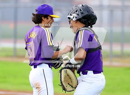 Thumbnail 1 in Firebaugh vs. Lynwood photogallery.