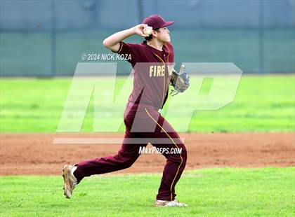 Thumbnail 3 in Firebaugh vs. Lynwood photogallery.