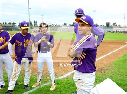 Thumbnail 2 in Firebaugh vs. Lynwood photogallery.