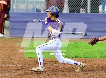 Thumbnail 3 in Firebaugh vs. Lynwood photogallery.