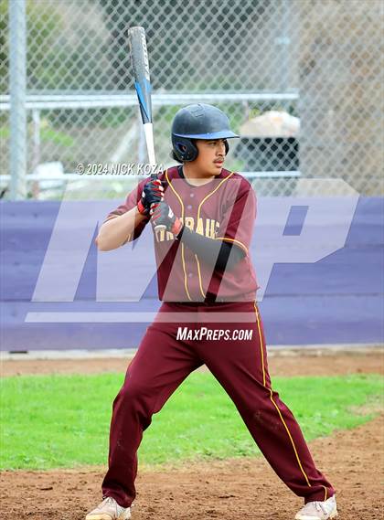 Thumbnail 3 in Firebaugh vs. Lynwood photogallery.