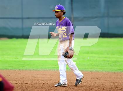 Thumbnail 1 in Firebaugh vs. Lynwood photogallery.