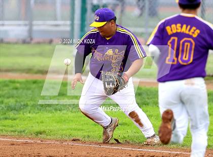 Thumbnail 1 in Firebaugh vs. Lynwood photogallery.