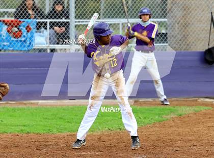 Thumbnail 1 in Firebaugh vs. Lynwood photogallery.