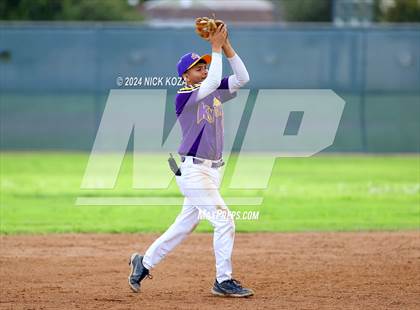 Thumbnail 1 in Firebaugh vs. Lynwood photogallery.