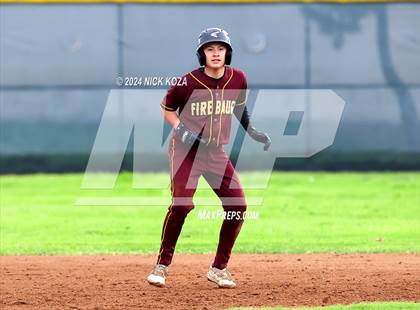 Thumbnail 2 in Firebaugh vs. Lynwood photogallery.