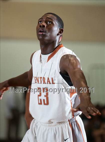 Thumbnail 2 in Central vs Granada Hills  photogallery.