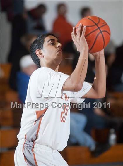 Thumbnail 3 in Central vs Granada Hills  photogallery.