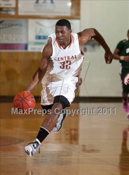 Thumbnail 3 in Central vs Granada Hills  photogallery.